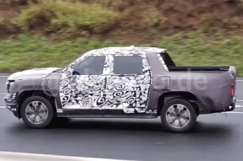 Flagra: Nova Volkswagen Amarok 2027 aparece quase pronta, cresce e confirma plataforma chinesa