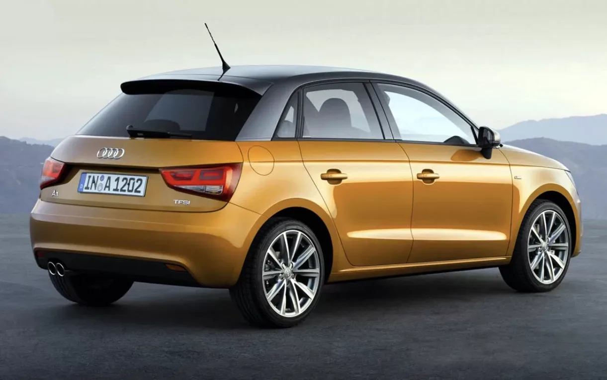 Audi A1 2013 ainda vale R$ 72 mil? Motor de 185 cv, consumo de 13,7 km/l e o risco escondido no câmbio S-Tronic em 2026