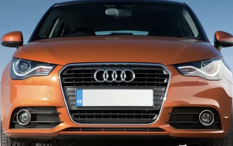 Audi A1 2013 ainda vale R$ 72 mil? Motor de 185 cv, consumo de 13,7 km/l e o risco escondido no câmbio S-Tronic em 2026