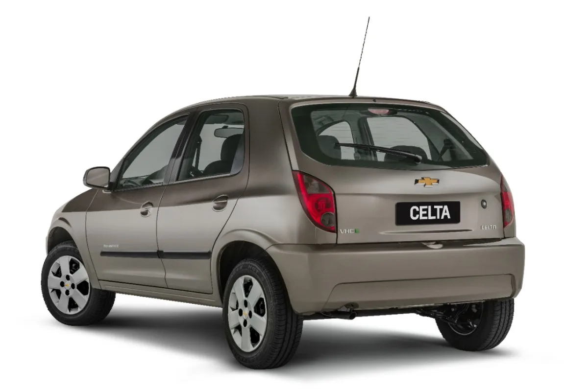 O Chevrolet Celta LT 1.0 2016 serve bem à cidade, custa pouco para manter e vale como usado quando está inteiro e bem cuidado.