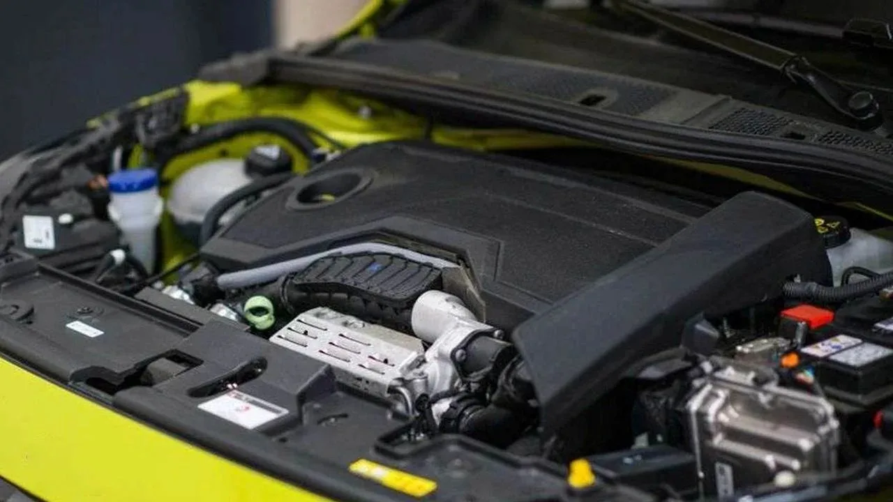 Kit da Pro Chain troca correia banhada a óleo por corrente metálica em motores PureTech 1.2 da Stellantis, usados por Peugeot e Citroën