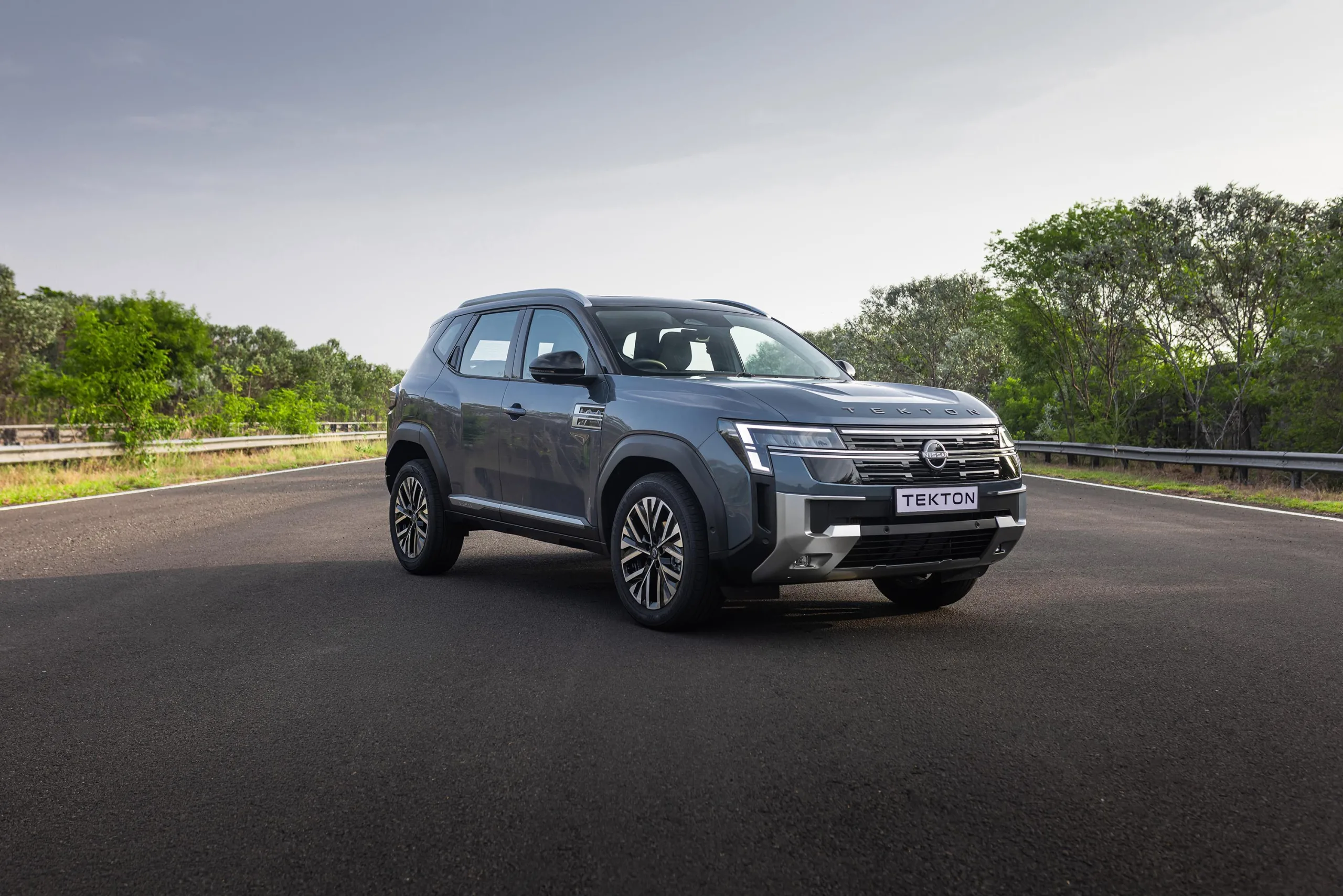 Nissan apresentou o Tekton na Índia, um SUV feito com a Renault que divide plataforma e motores com o novo Duster.
