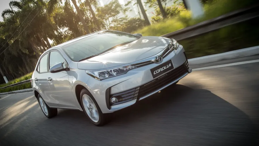 Por R$ 103 mil, o Toyota Corolla XEi 2.0 2019 ainda compensa? “Aguenta qualquer viagem”, crava dono após anos de uso