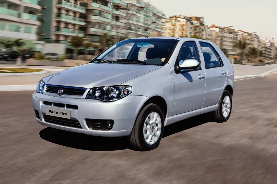 Fiat Palio Fire 1.0 2017 custa R$ 35.732 e dono diz: “Não é moderno, mas nunca me deixou parado e qualquer oficina conhece esse motor”