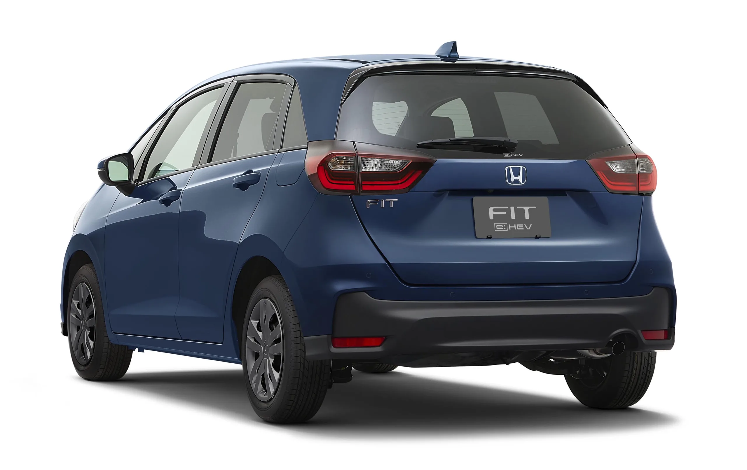 Honda Fit recebe atualização no Japão e mantém motor 1.5