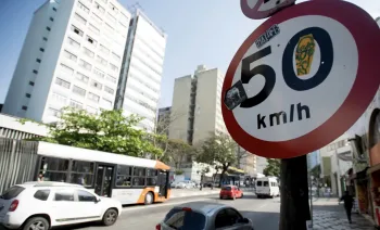 Como recorrer de multa de trânsito e quais erros podem cancelar a cobrança; confira o passo a passo