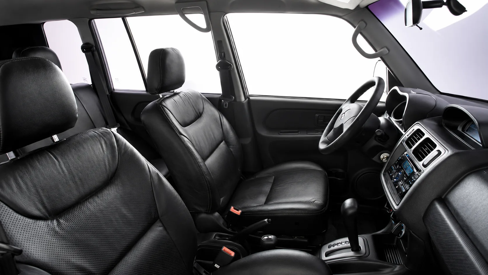 Pajero TR4: ficha técnica, versões, preços e o que checar antes de comprar um exemplar usado