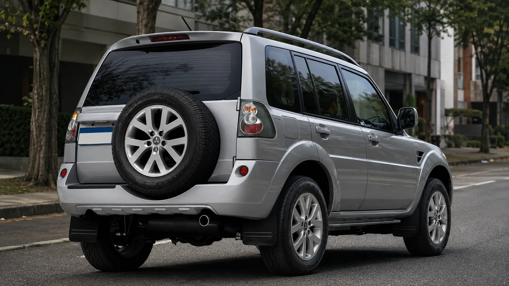 Pajero TR4: ficha técnica, versões, preços e o que checar antes de comprar um exemplar usado