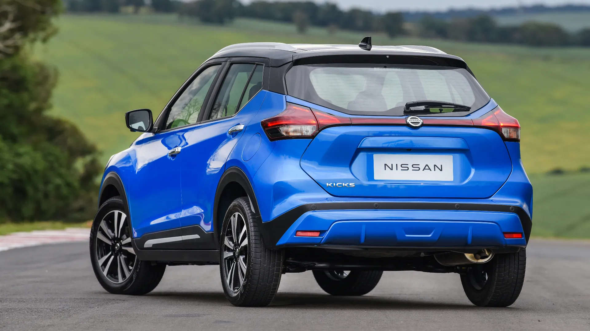 O Nissan Kicks Exclusive com Pack Tech 2024 chega aos usados completo e com preço bem distante daquele cobrado quando era novo.