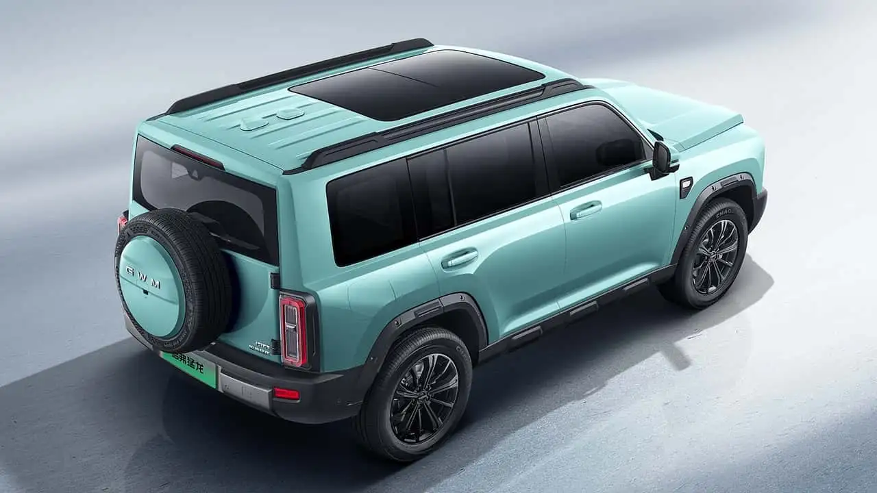 O Haval H7 ficará entre o H6 e o H9, com quase 4,80 metros de comprimento, 1,95 metro de largura e 1,84 metro de altura. É maior que o H6, mas não terá sete lugares.
