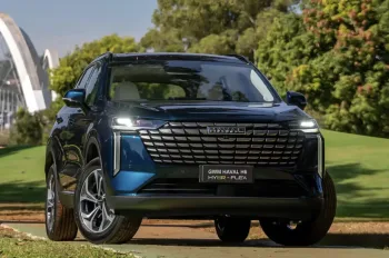 GWM Haval H6 HEV2 mostra por que o híbrido de R$ 224 mil ganhou espaço no Brasil com 243 cv, porta-malas de 560 litros e consumo urbano de 14,7 km/l