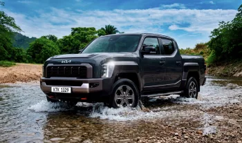 Kia Tasman 2026 custa R$ 249.990, entrega 210 cv, câmbio automático de oito marchas, tração 4×4 e caçamba de 1.173 litros com capacidade para 1.007 kg