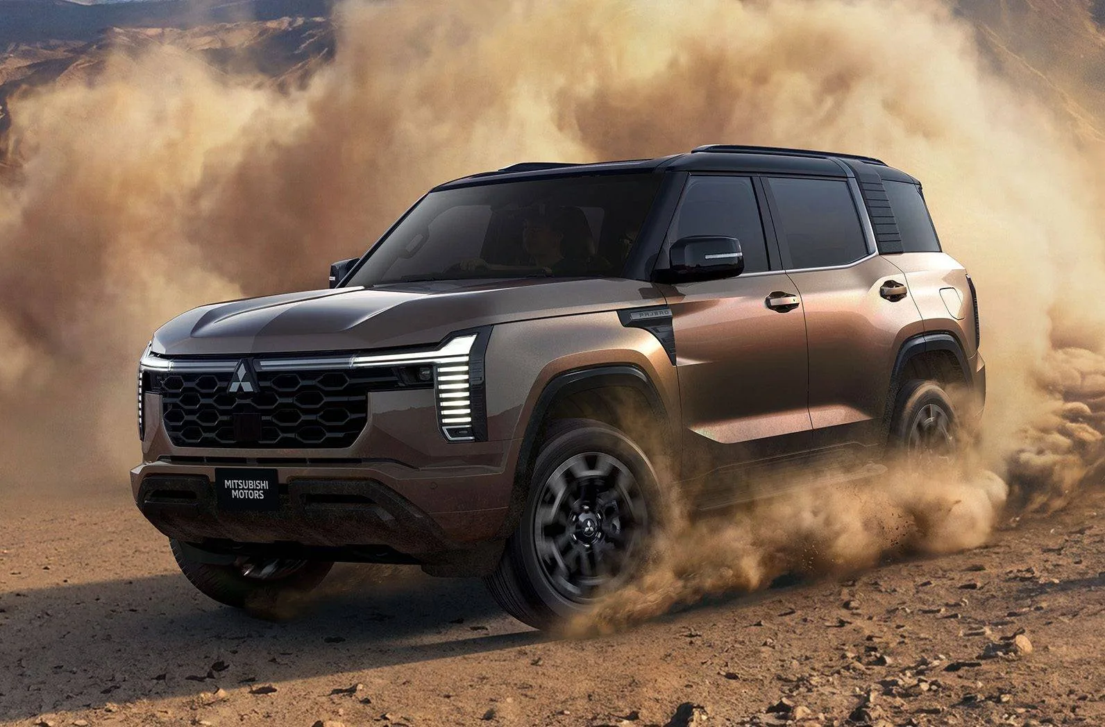 Depois de cinco anos fora de cena, Mitsubishi prepara a volta do Pajero ao Brasil em 2027 maior que o Toyota SW4