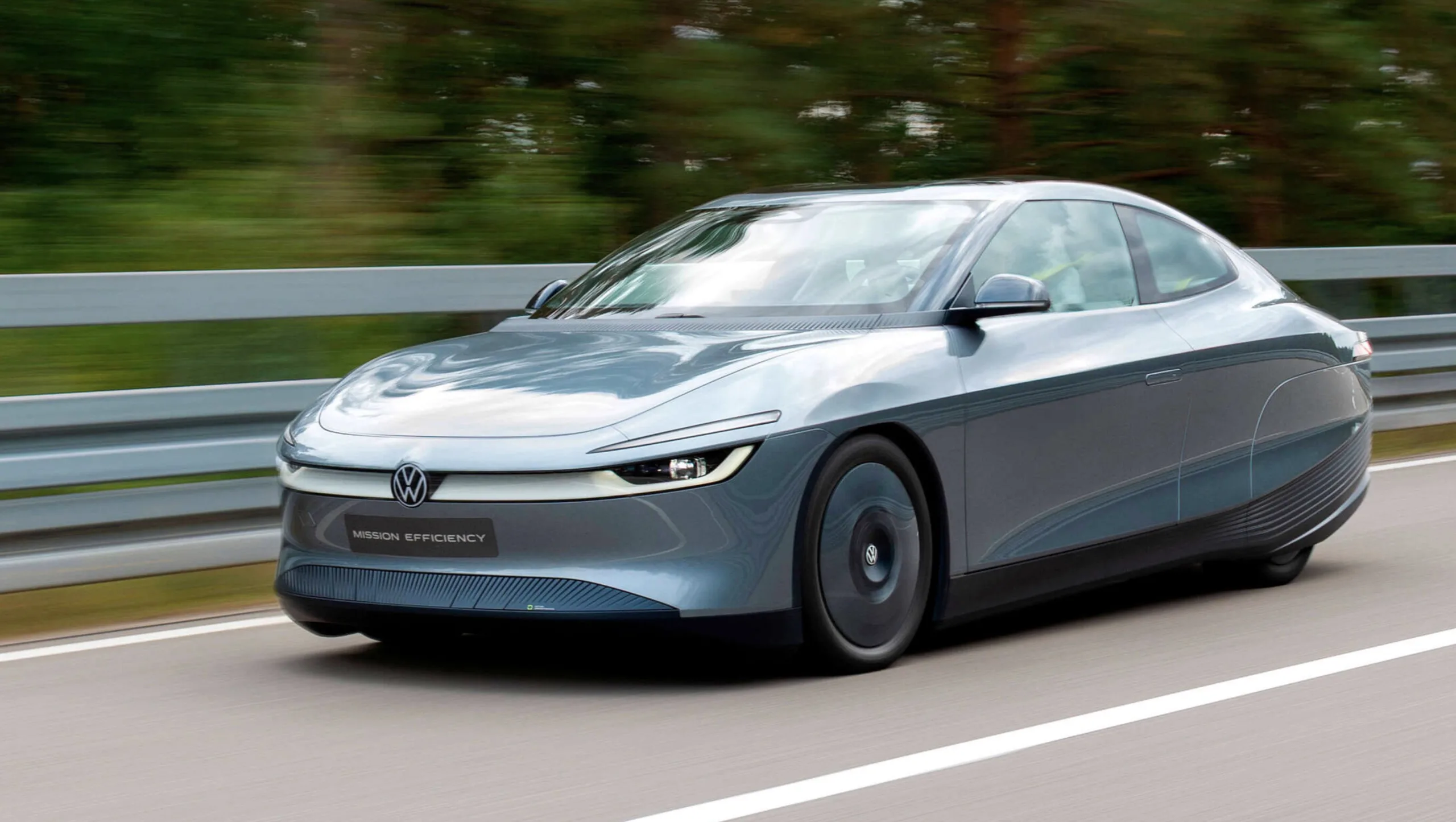 Volkswagen tira tela multimídia, cobre rodas e até muda os freios para criar elétrico de 135 cv que transforma a tecnologia do ID. Polo em uma máquina de eficiência
