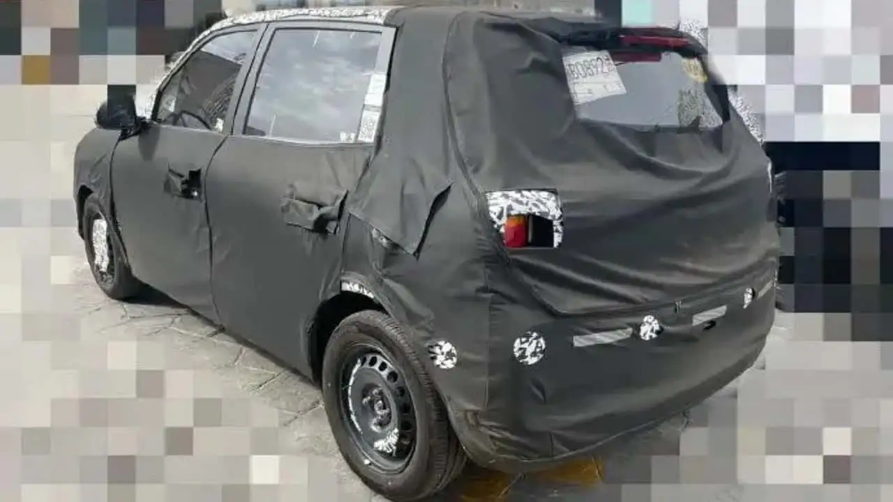 Geely testa um novo elétrico abaixo do EX2 para disputar espaço com o BYD Dolphin Mini, numa faixa de entrada que pode ficar ainda mais concorrida entre as marcas chinesas.