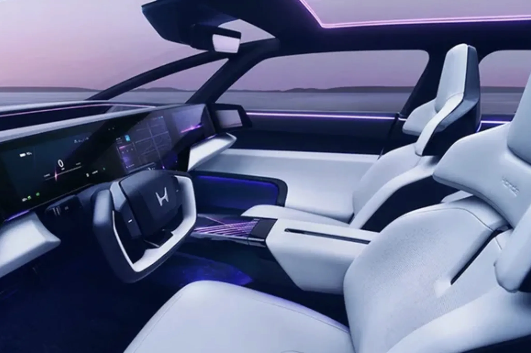O interior também vai mudar, com novo logotipo H no volante e expectativa de painel de instrumentos e central multimídia diferentes dos modelos atuais.