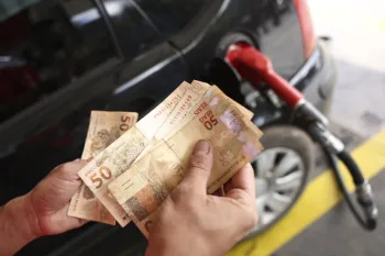 Governo abre processos contra 70 postos por suspeita de aumento abusivo no preço dos combustíveis