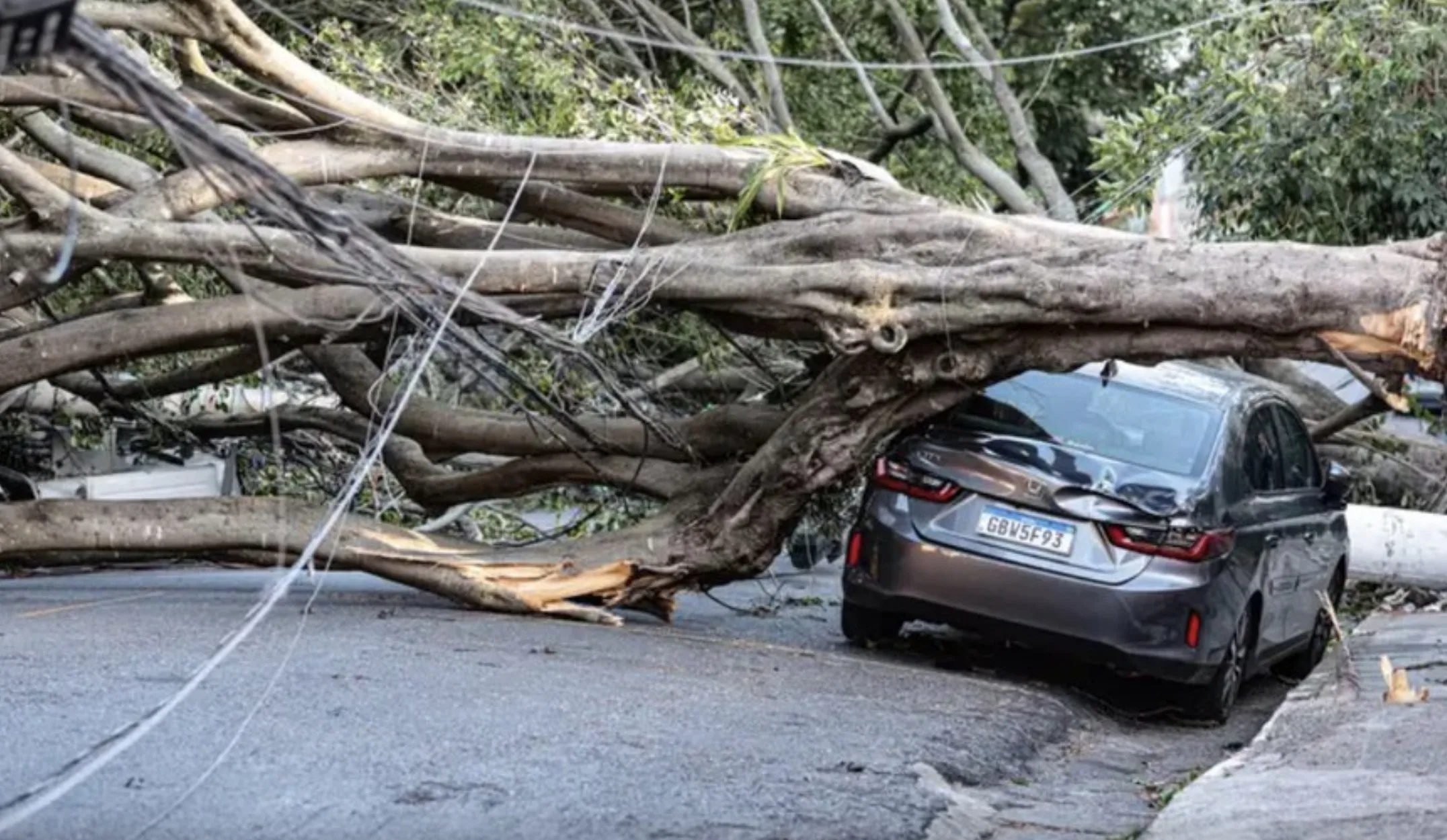 O El Niño pode pesar no bolso dos motoristas. Mas o aumento do seguro não acontece como muita gente imagina - Foto:Paulo Pinto/Agência Brasil