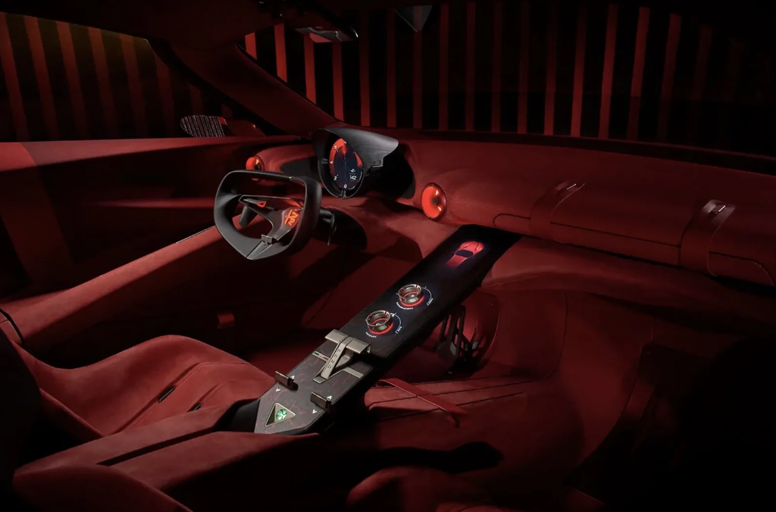 O interior dispensa a moda das telas gigantes. Há comandos físicos e instrumentos digitais que mudam nos modos Cruise, Sport e Quadrifoglio.